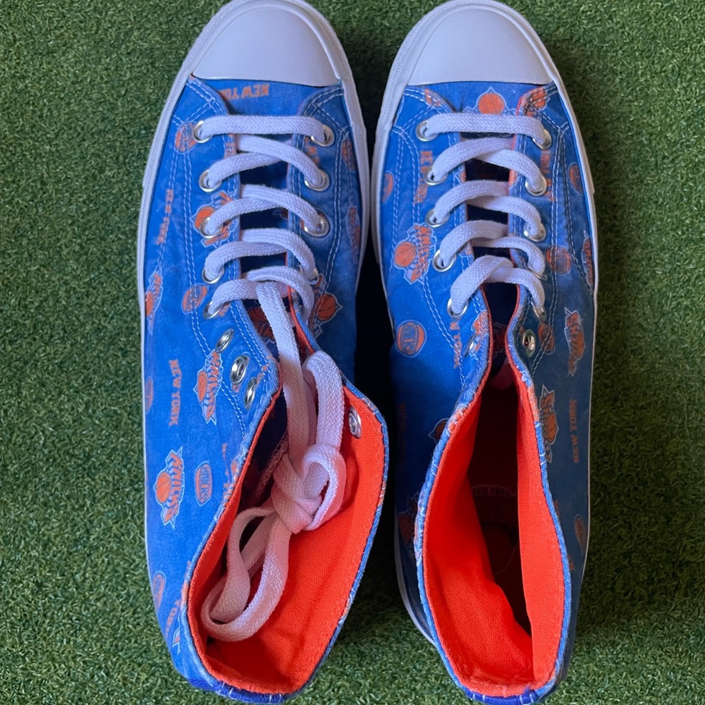 Brand New Converse New York Knicks NBA Men’s Chuck Taylor Sneakers - Picture 4 of 8